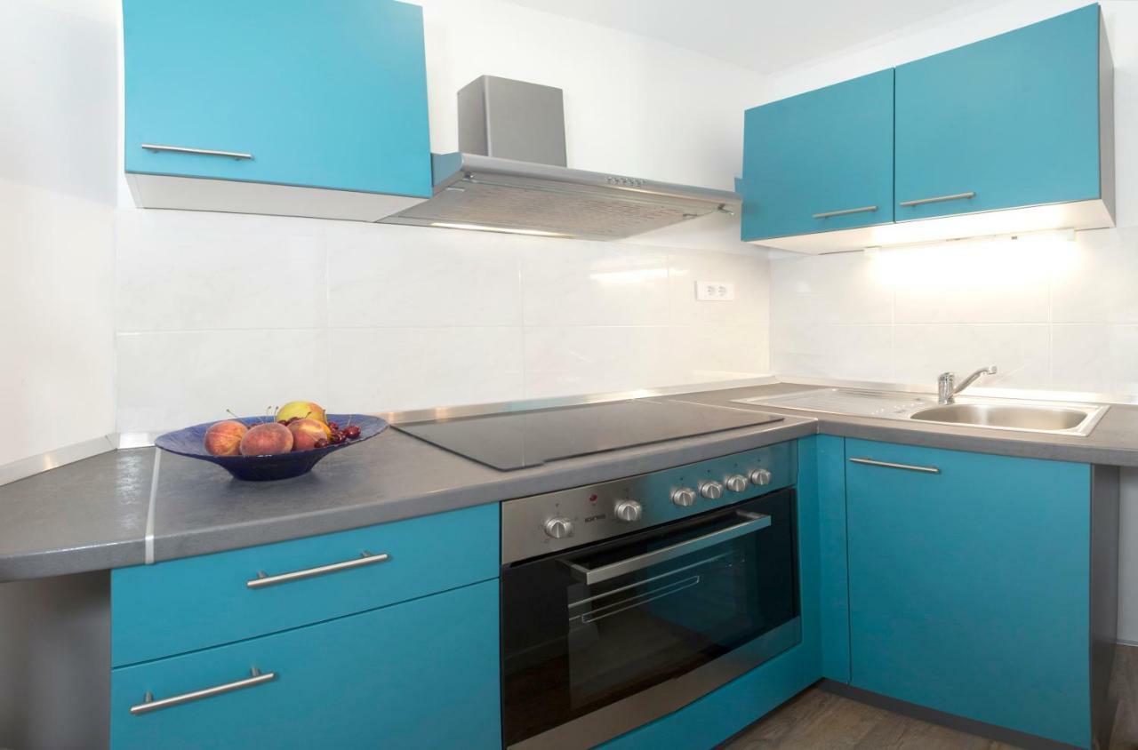 Apartment Ana Спліт Екстер'єр фото